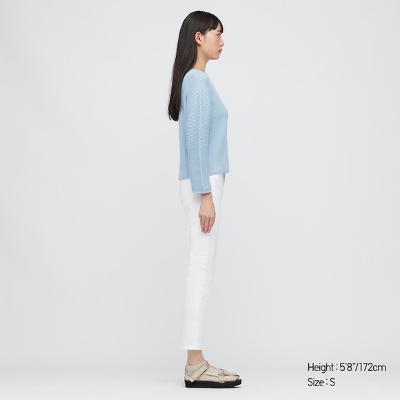 Uniqlo 3D knit sweater - Picture 4 of 13